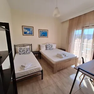 https://akrogiali-studios-michaniona.hotelschalkidiki.net